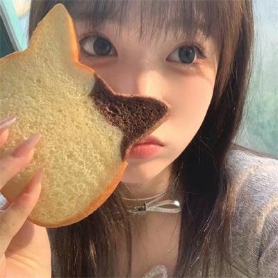 我才不要和人类恋爱呢